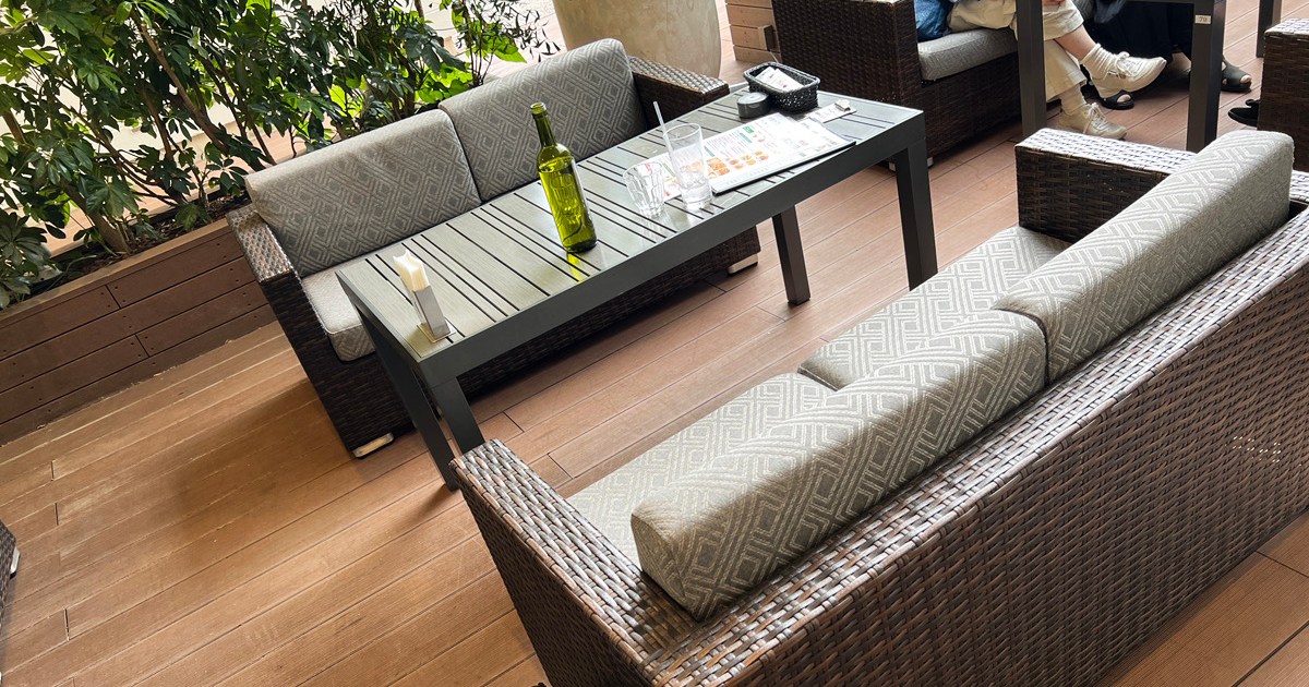 Shinjuku Cafes in Japan: A Hidden Takashimaya Terrace